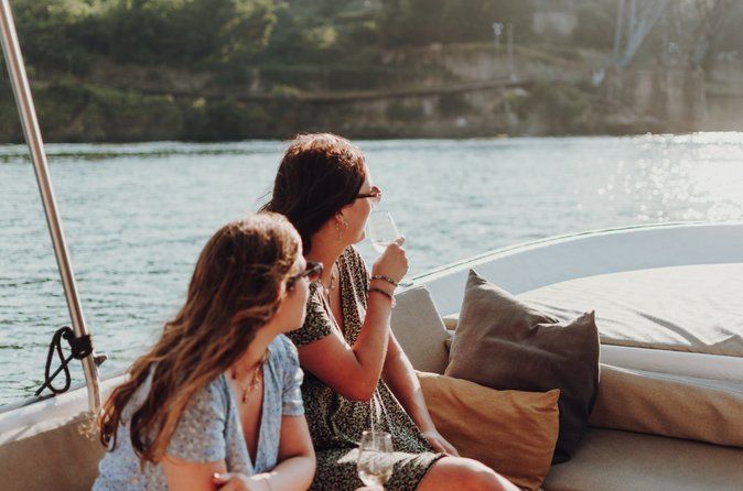Porto Private Boat Cruise with Port Wine and Snacks