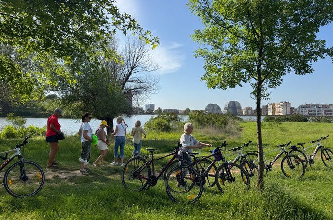 Tirana Bike Tour : City Highlights, Grand Park & Lake