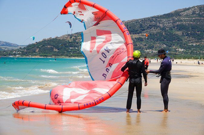 Kitesurfing lessons in Tarifa – Semi-private for all levels