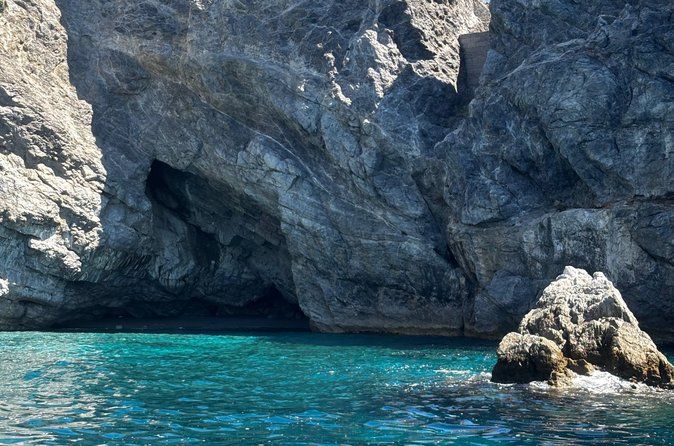 Discover the Amalfi Coast : All - Inclusive Full-Day Experience