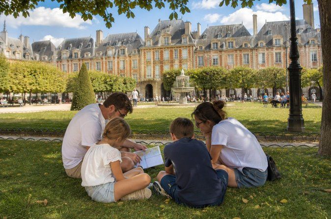 Marais Treasure Hunt & Discovery — Self-guided Paris Game