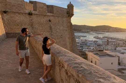 Ibiza Scavenger Hunt: Self-Guided City Exploration Game