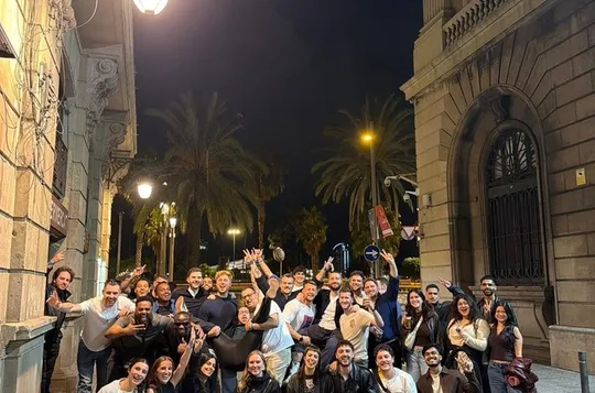 Barcelona Bar Crawl Group