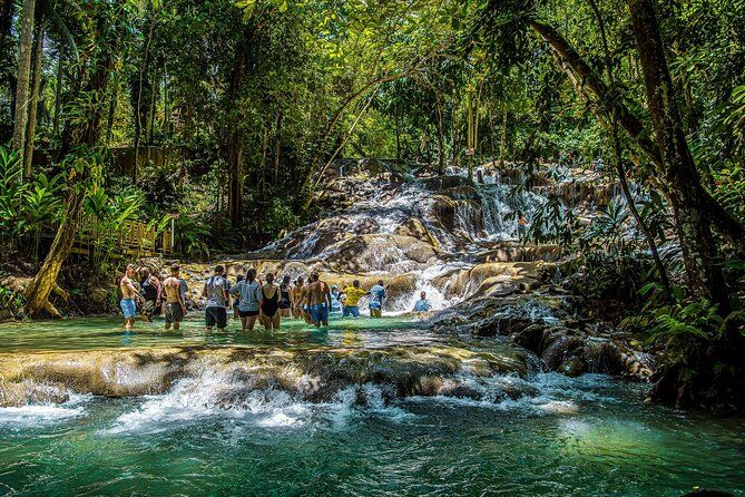 Dunn’s River Falls and Zipline with Roundtrip Transfers