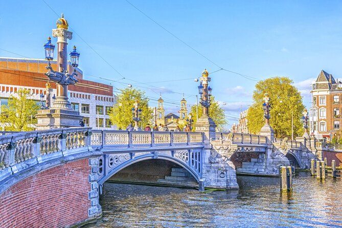 Romantic Amsterdam: Fairytale or Tragedy? Self-Guided PuzzleQuest