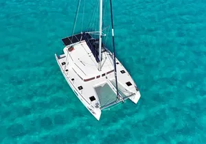 Private Catamaran Tour to Isla Mujeres