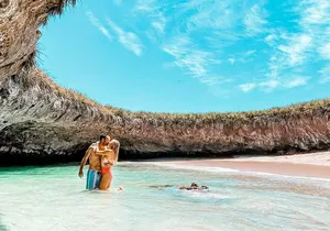 Meet the Famous Hidden Beach by Speedboat with Snorkeling