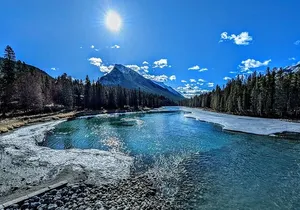 Moraine Lake Banff Town Lake Louise Johnston Canyon
