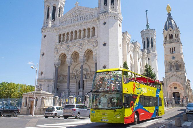 Lyon Hop-On Hop-Off Tour with Audio Commentary