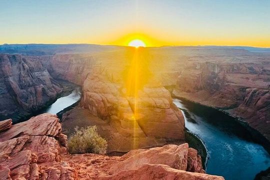 Grand Canyon & Lower Antelope Canyon: 2-Day Luxury SUV Tour