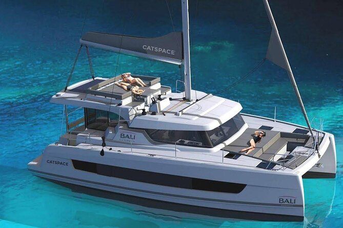Catamaran trip and overnight stay in Palermo with meals for 8 people