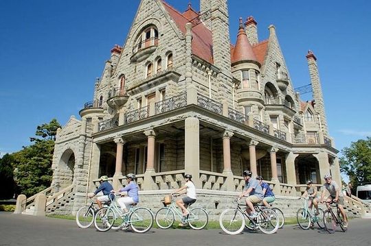 Victoria Family Tour with Kids