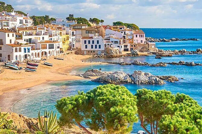 Girona and Costa Brava Tour with pickup from Barcelona