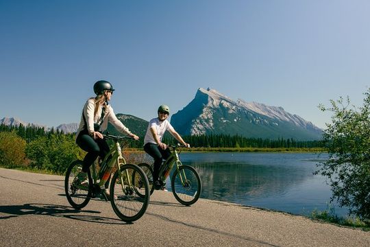 Banff Nature E-bike Tour