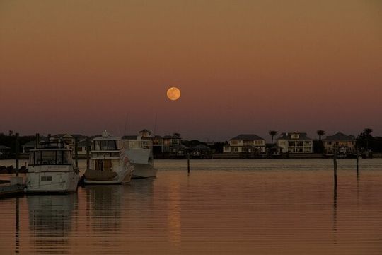 Haunted History Boat Tour in St. Augustine