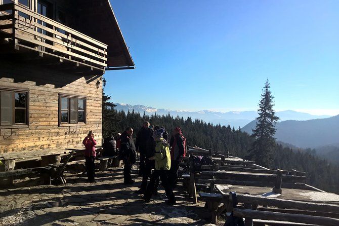 A 1-day thrilling hike to Piatra Craiului Mountains ( difficult )