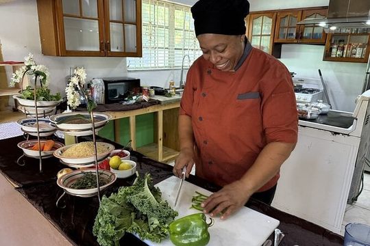 NEW! Authentic Bahamian Cooking and Cocktails with Transfers