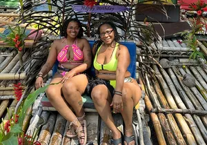 Bamboo Rafting and Jerk Chicken Stop with Souvenir Shopping