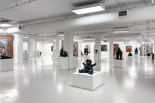 Private Miami Art Tour Vizcaya Wynwood Walls and Art Deco