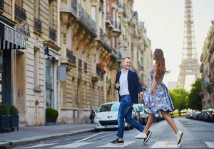 Paris Luxury Private Professional Photoshoot at the Eiffel Tower