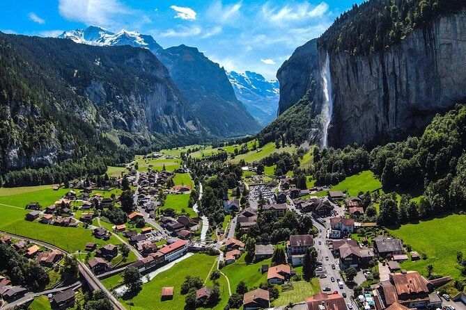 Zurich: Guided Daytrip to Grindelwald, Lauterbrunnen & Interlaken