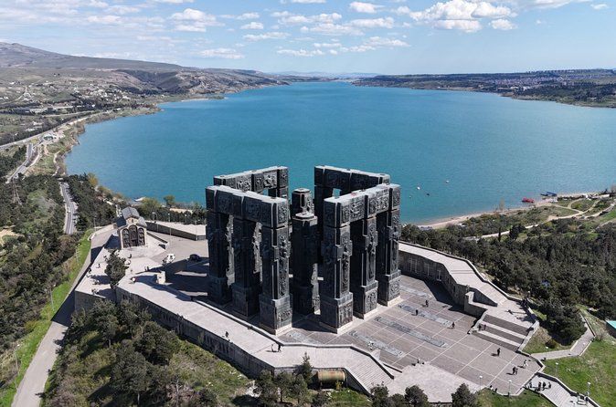 Tbilisi: Mtskheta, Jvari, Chronicles, Storytelling & Wine