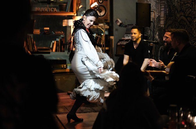 Nights of Authentic Flamenco and Local Gastronomy in El Born