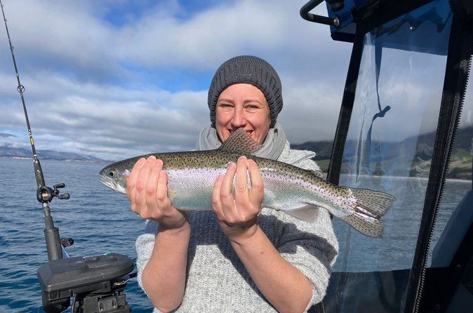 Shared 6-Hour Fishing Charter on Lake Hāwea