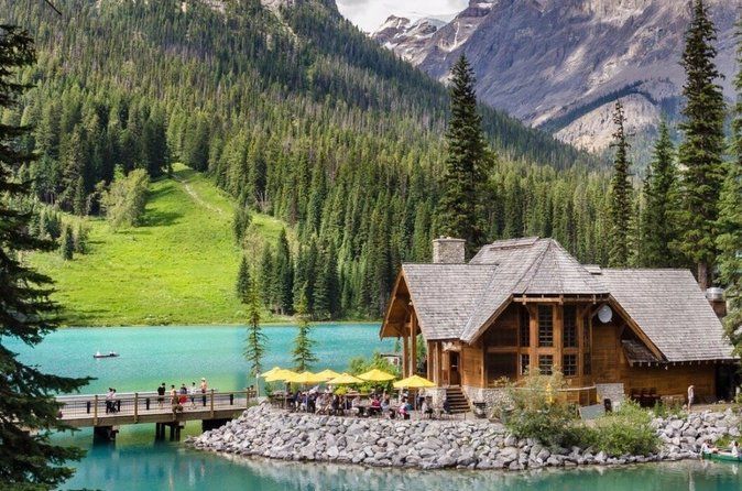 Banff Three Iconic Lakes and Johnston Canyon Day Tour