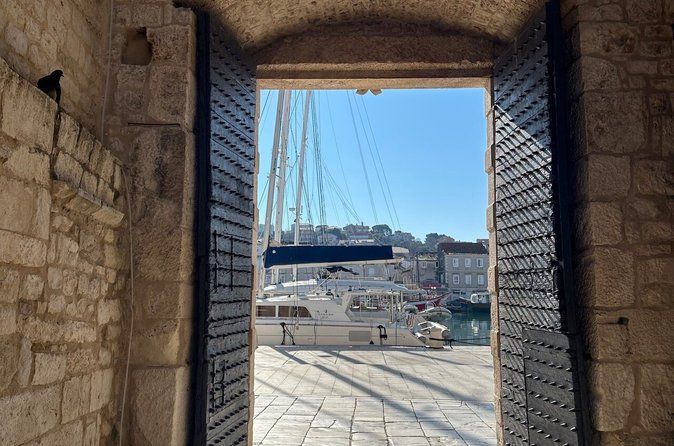 Split, Klis & Trogir Highlights – Small Group