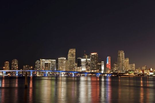 Miami Twilight Skyline Cruise