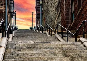 Contrasts of New York Tour