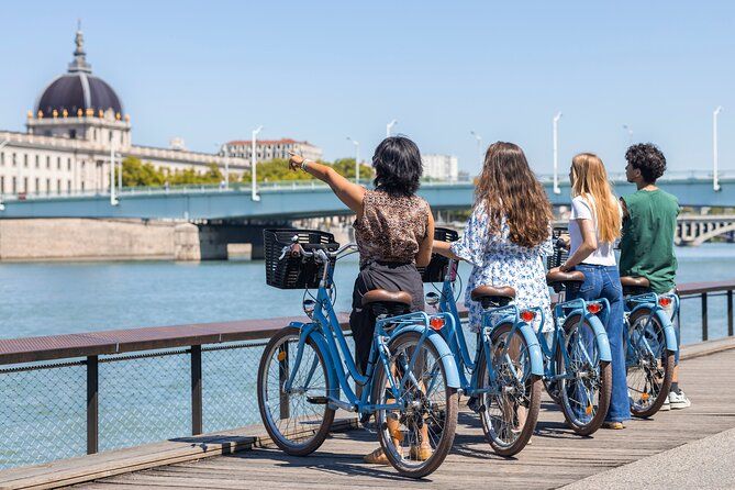 City bike tour by ComhiC - The Highlights - 3h