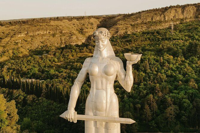 The Best of Tbilisi: Walking & Cable Car Tour