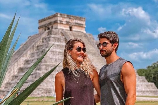 Full-day trip to Chichen Itza, Mayan Cenote and Regional Buffet