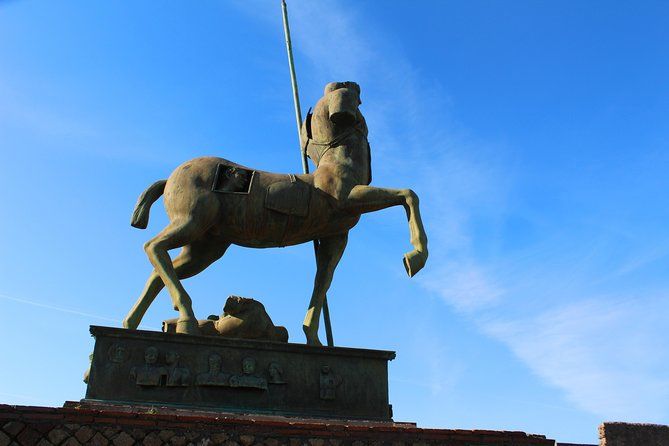 Skip-the-Line Private Ancient Pompeii Full Day Guided Tour w Professional Guide