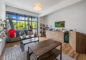 Buzz into Adventure Bee Talk and Honey Tasting in Paradise