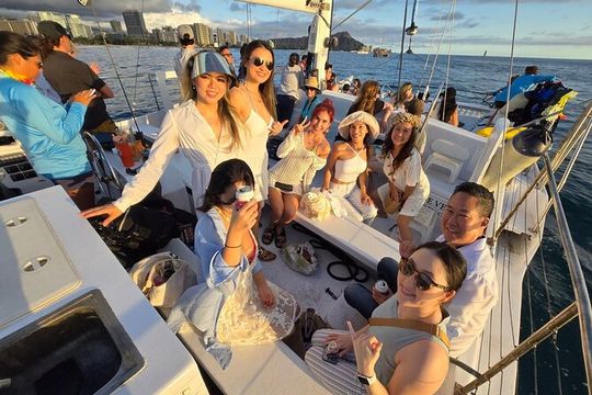 Waikiki Sunset Cruise and Iconic Views with Swimming
