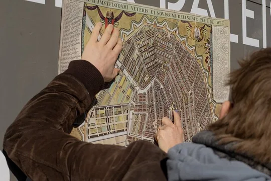 Amsterdam Hidden History Guided Walking Tour