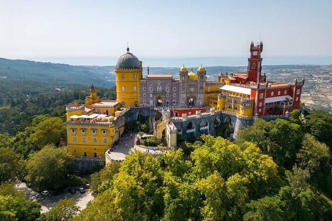 Small Group Tour: Sintra, Pena Palace, Cape Roca & Cascais