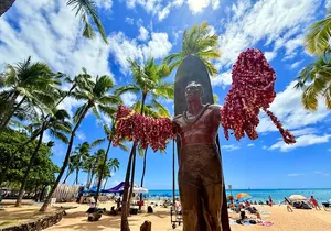 Downtown Honolulu Food Tour with 5 Local Favorites Tastings