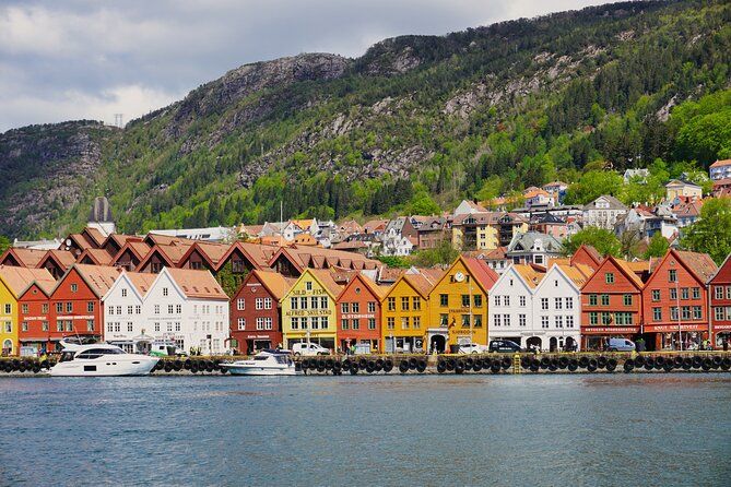Bryggen Walk - In Hanseatic Footsteps