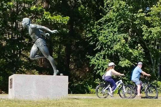 Stanley Park Bike Adventure with Lux Car Pick Up Affordable Easy