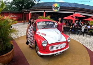 Negril Highlights Seven Mile Beach and Ricks Cafe Plus Shopping