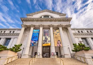 Small Group| 1.5h Chinese guided tour to Smithsonian Museum