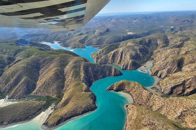 2.5hr Non Stop Incredible Islands Tour
