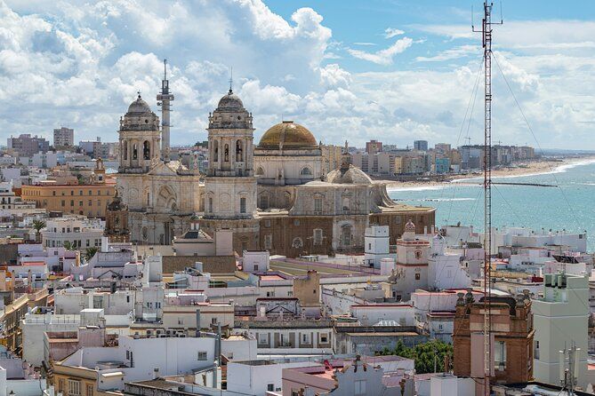 Cadiz and Jerez 10 Hour Day Tour from Seville + Free Photoshoot
