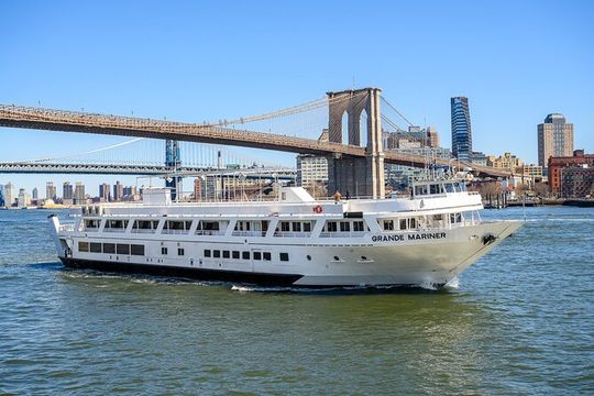 NYC Statue Liberty 90-Minute Sightseeing Cruise