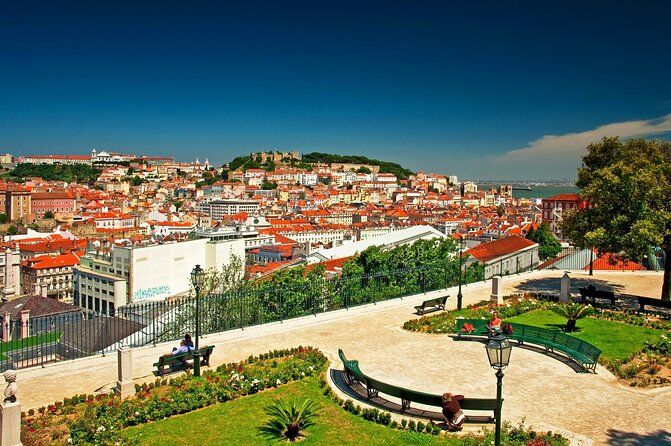 Private Eco Tuk-Tuk Tour: Lisbon Highlights & Viewpoints