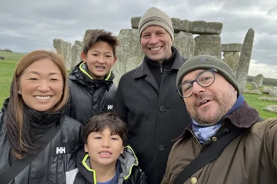Windsor Castle and Stonehenge Self Guided with Chauffeur